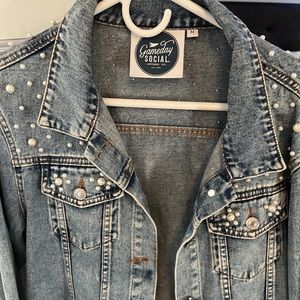 Bride Jean Jacket with pearls 😍